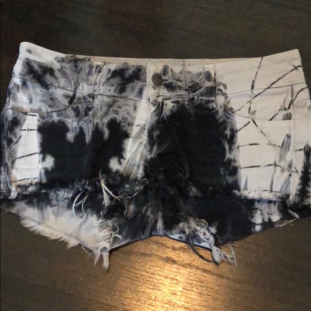 Siwy Jean Camilla Cutoff Shorts in Black and Gray